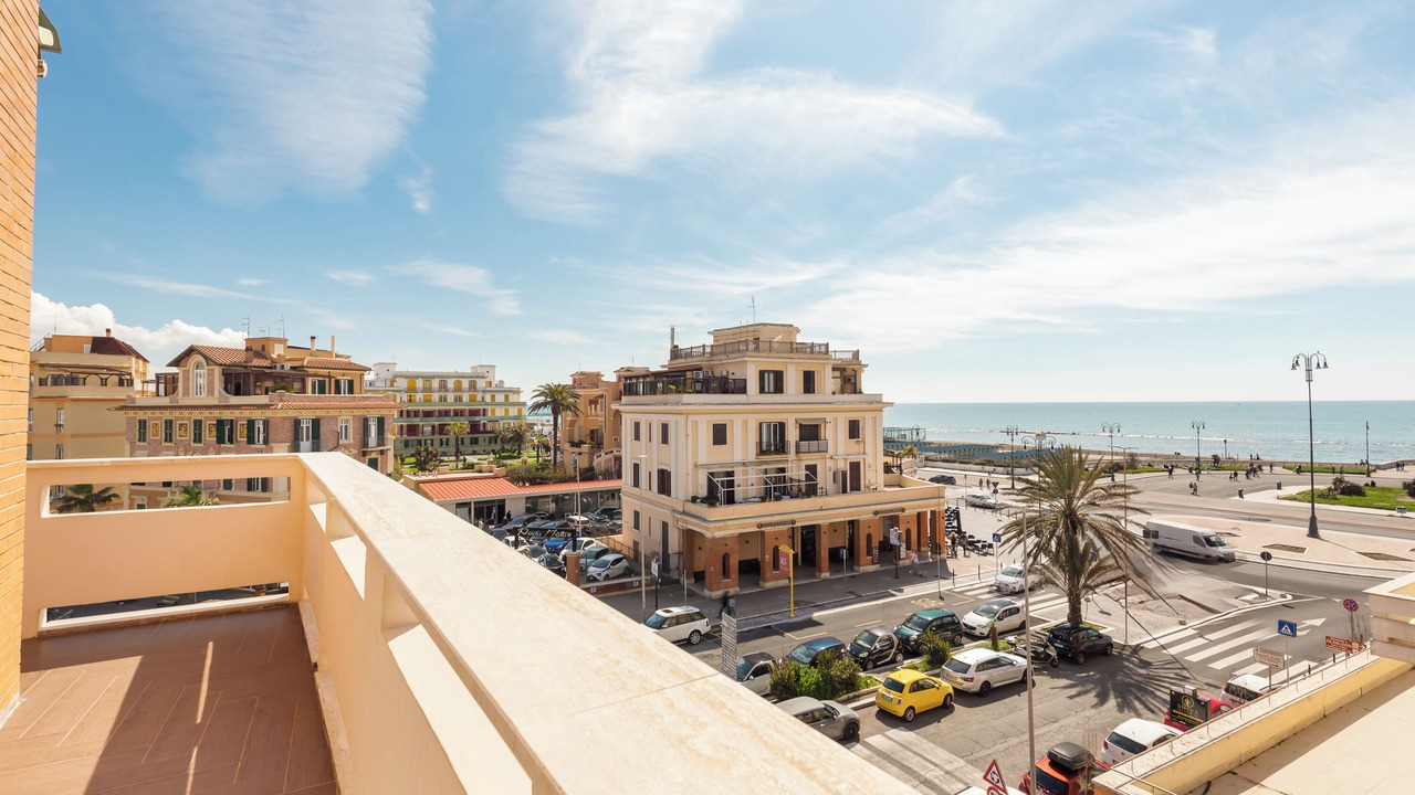 Photo of Patio Balcony in Quartiere XXXIII Lido di Ostia Ponente