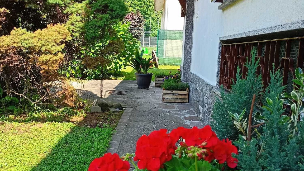 Photo of Outdoor in Albate