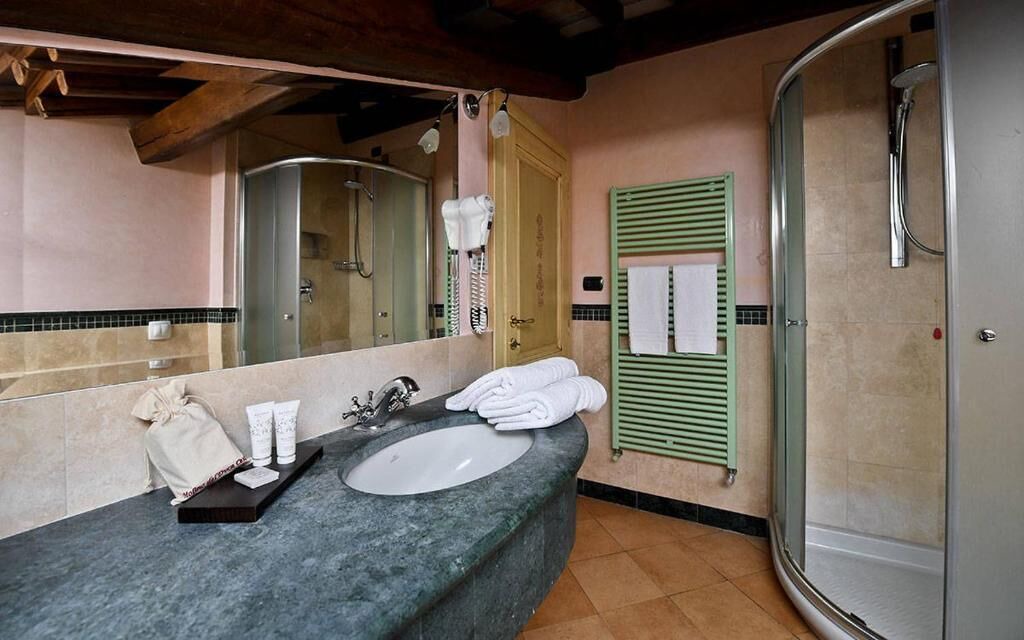 Photo of Bathroom in Cesi