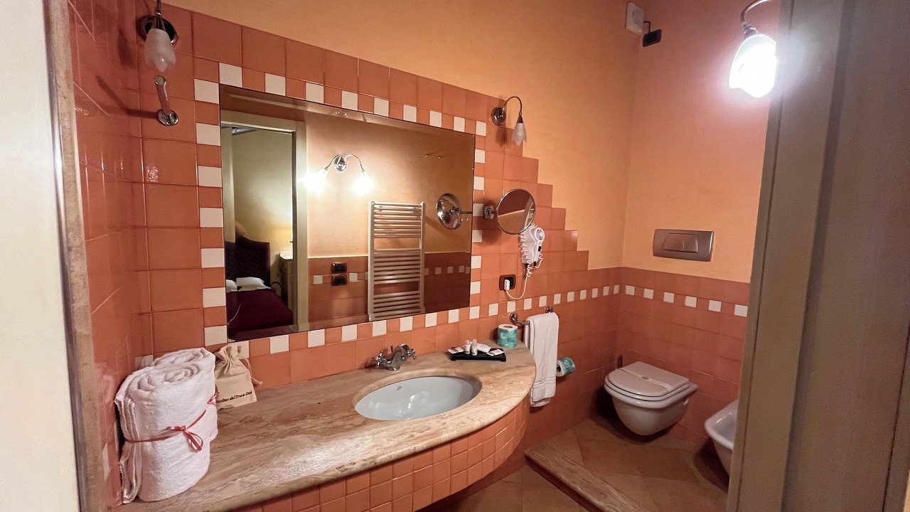 Photo of Bathroom in Cesi