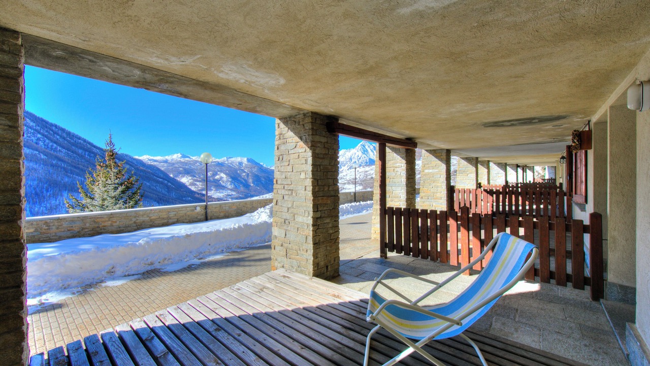 Photo of Patio Balcony in Grangesises