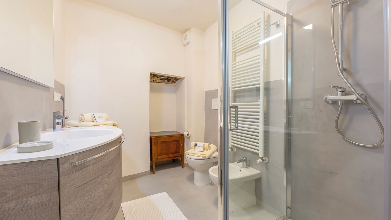Photo of Bathroom in Garbagna