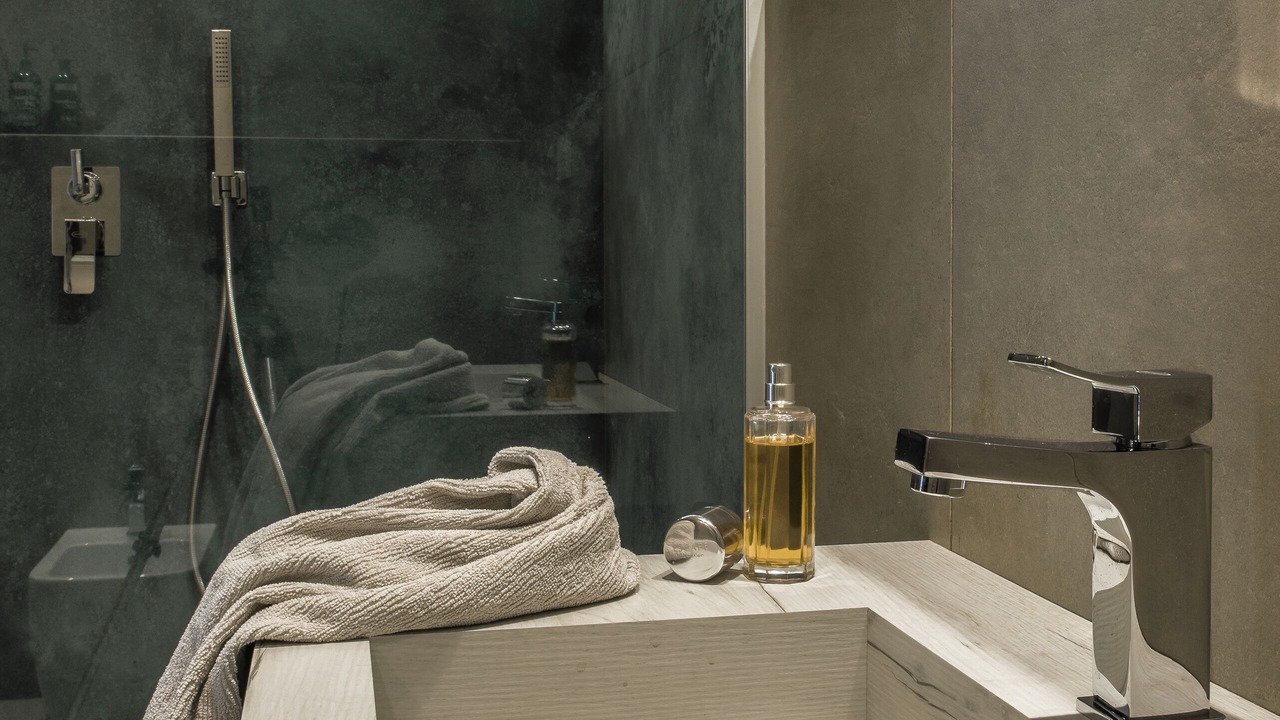 Photo of Bathroom in Agrano