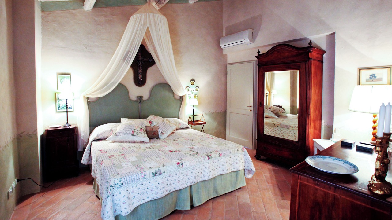 Photo of Bedroom in Siena