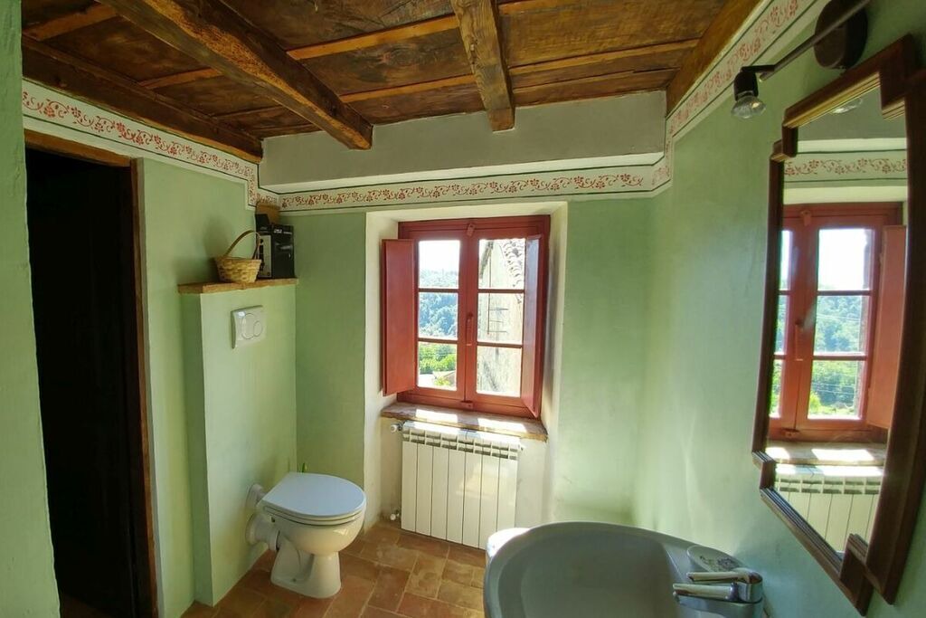Photo of Bathroom in Camporgiano