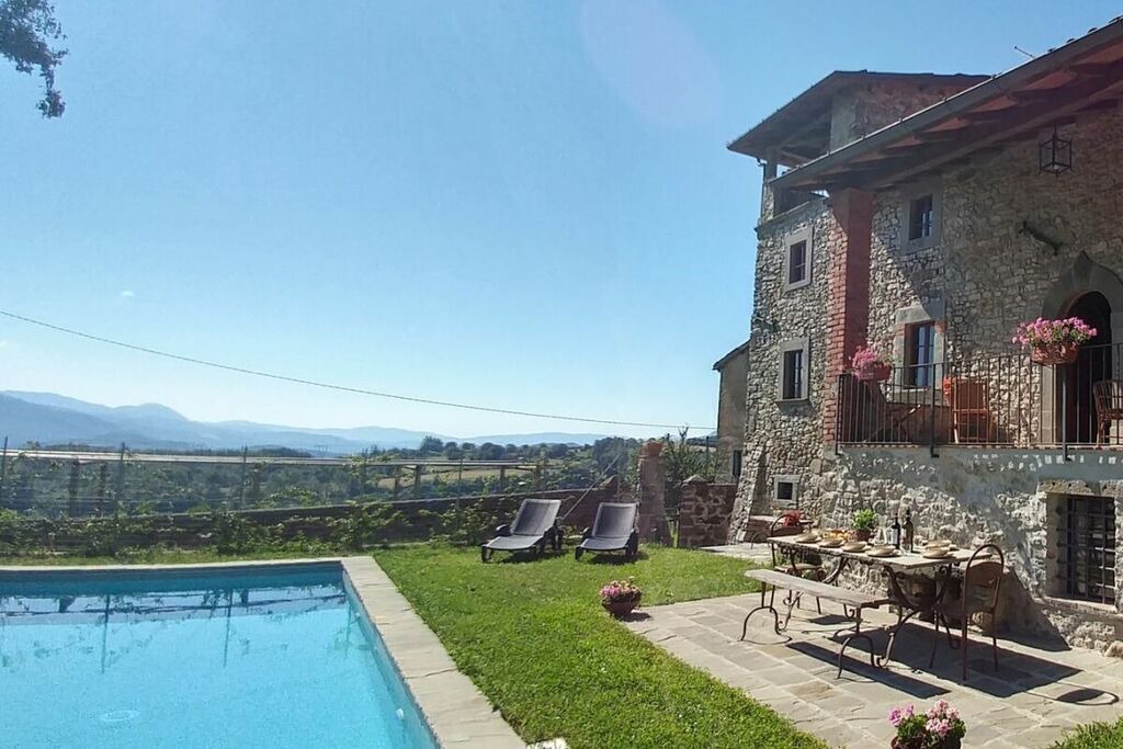 Photo of Outdoor in Camporgiano