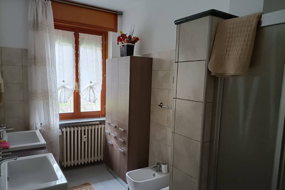 Photo of Bathroom in Aosta