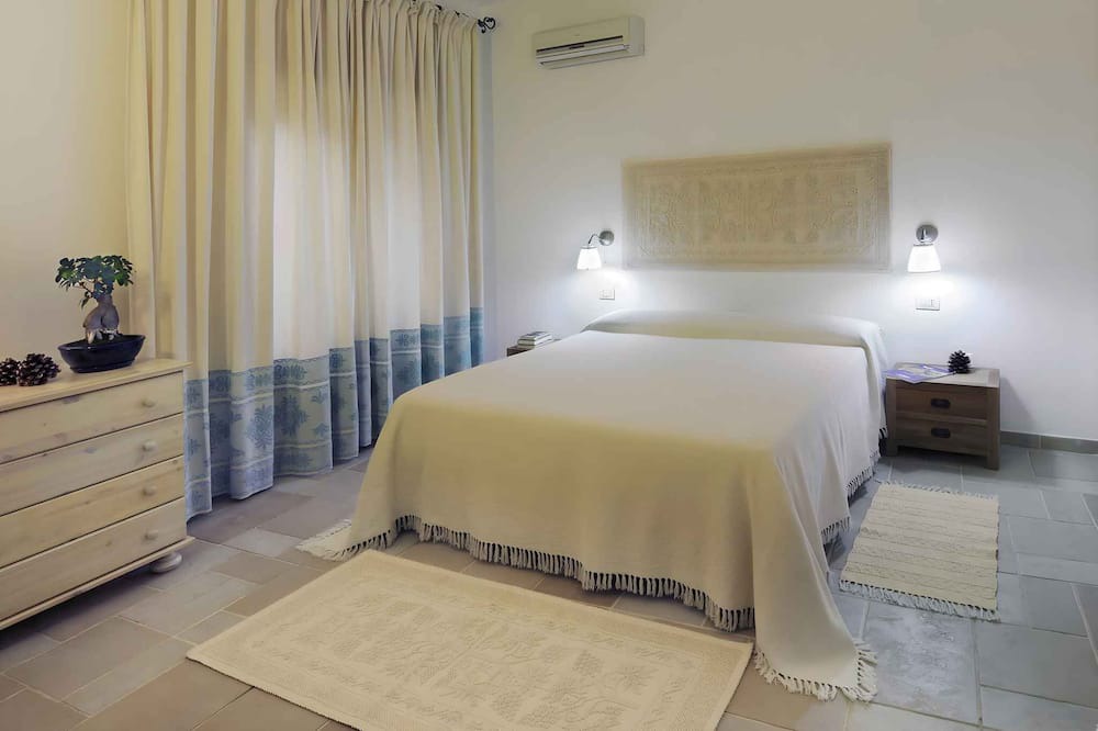 Photo of Bedroom in Santa Margherita di Pula