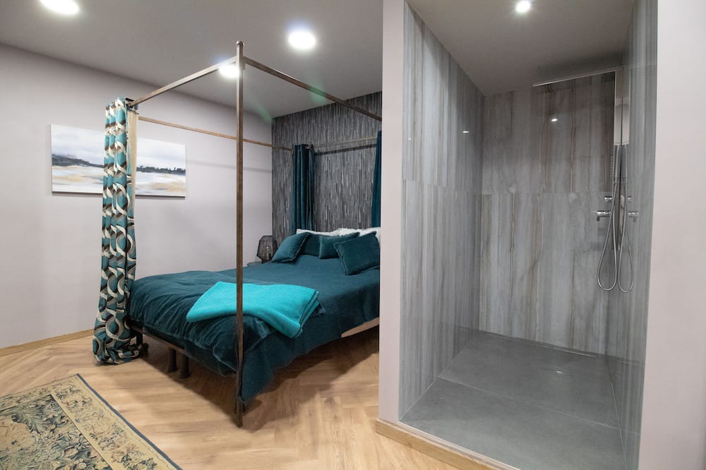 Photo of Bedroom in Historic Centre