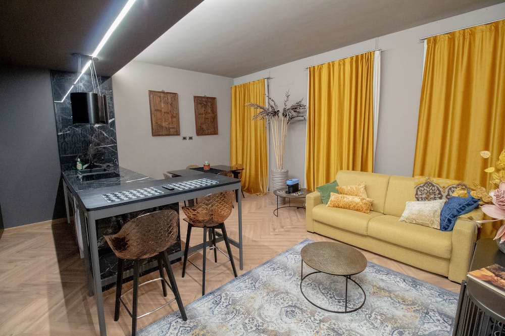 Photo of Livingroom in Historic Centre