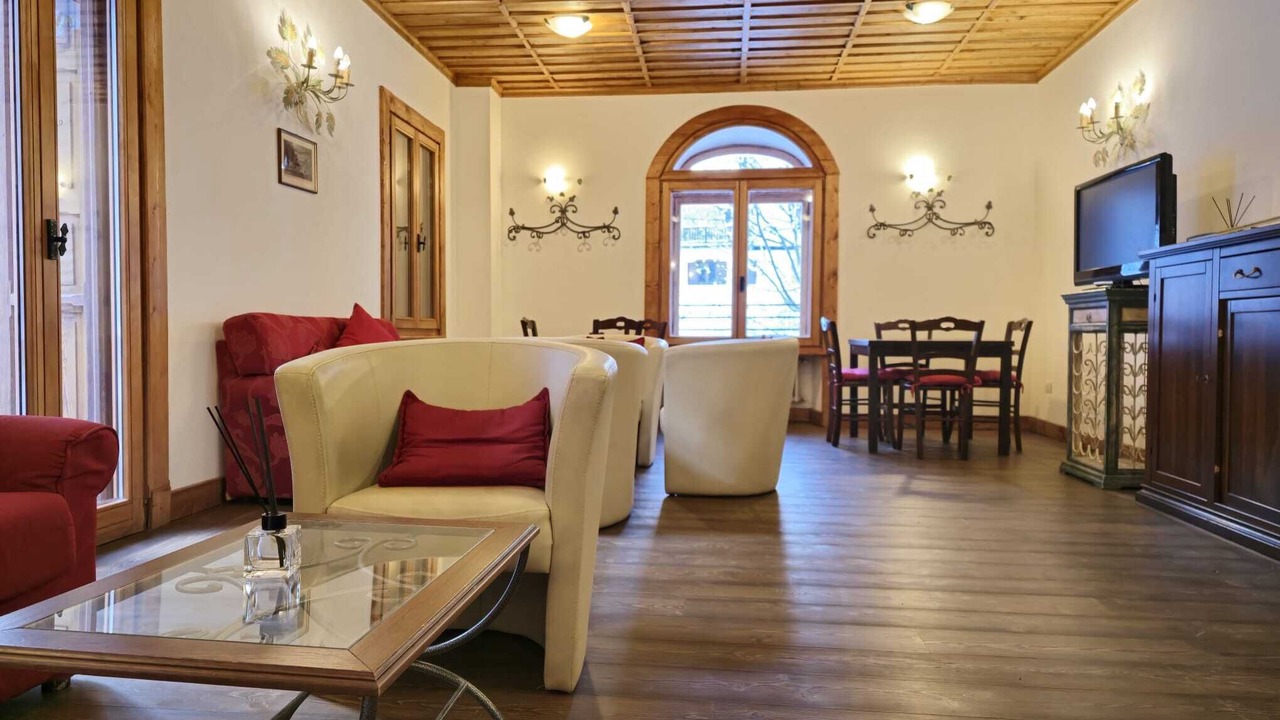 Photo of Others in Prese-Montone