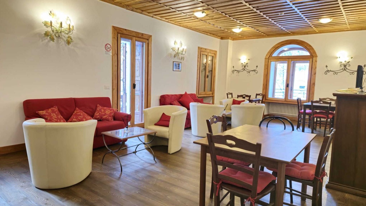 Photo of Others in Prese-Montone
