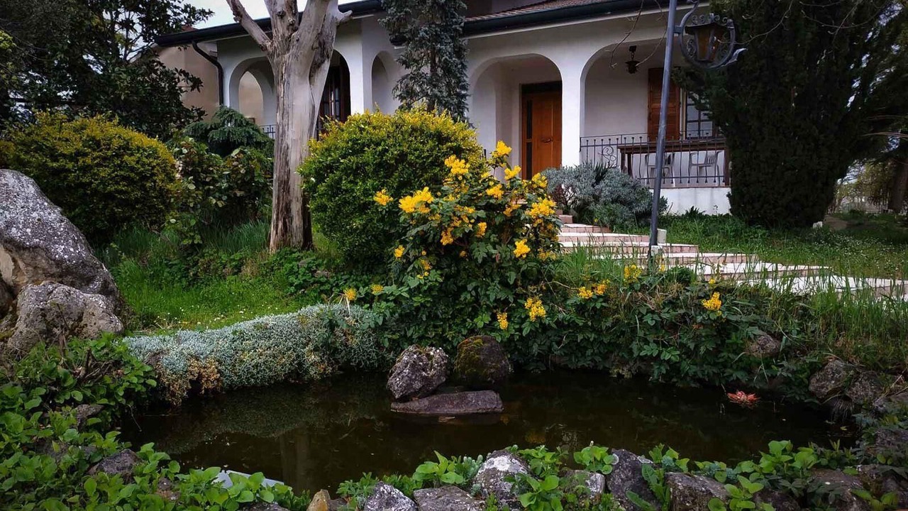 Photo of Outdoor in Berra