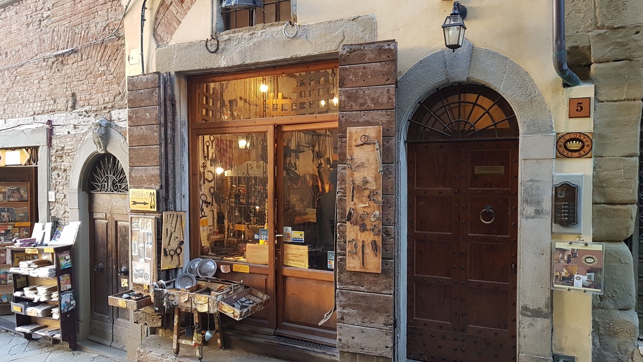 Photo of Outdoor in Quartiere di Porta Crucifera