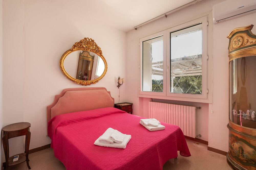 Photo of Bedroom in Punta Prosciutto