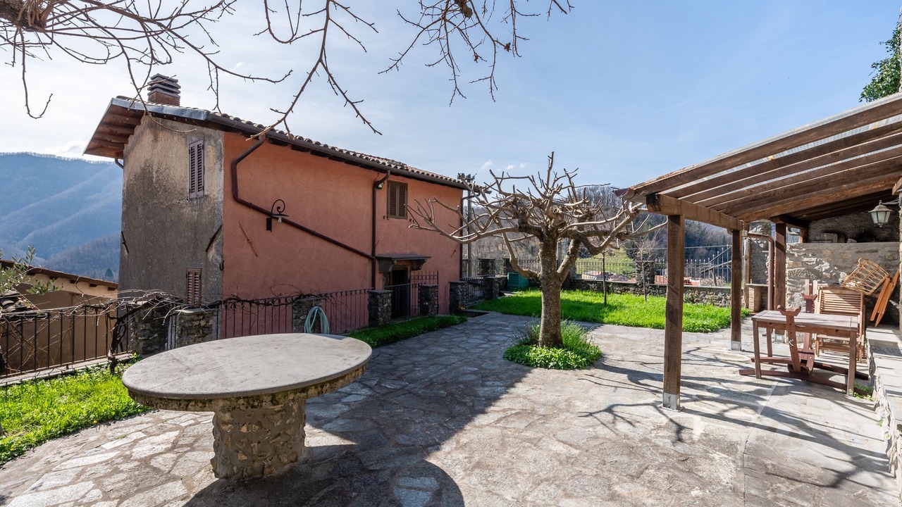 Photo of Patio Balcony in Trassilico