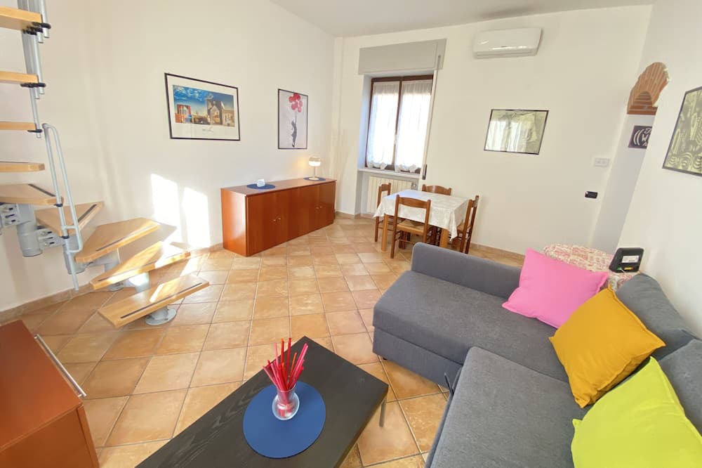 Photo of Livingroom in Trezzano Rosa