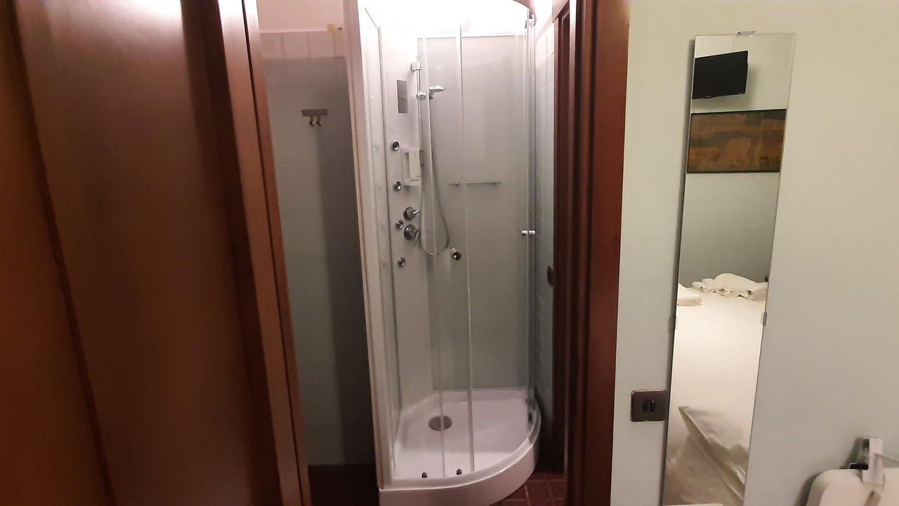 Photo of Bathroom in Airuno