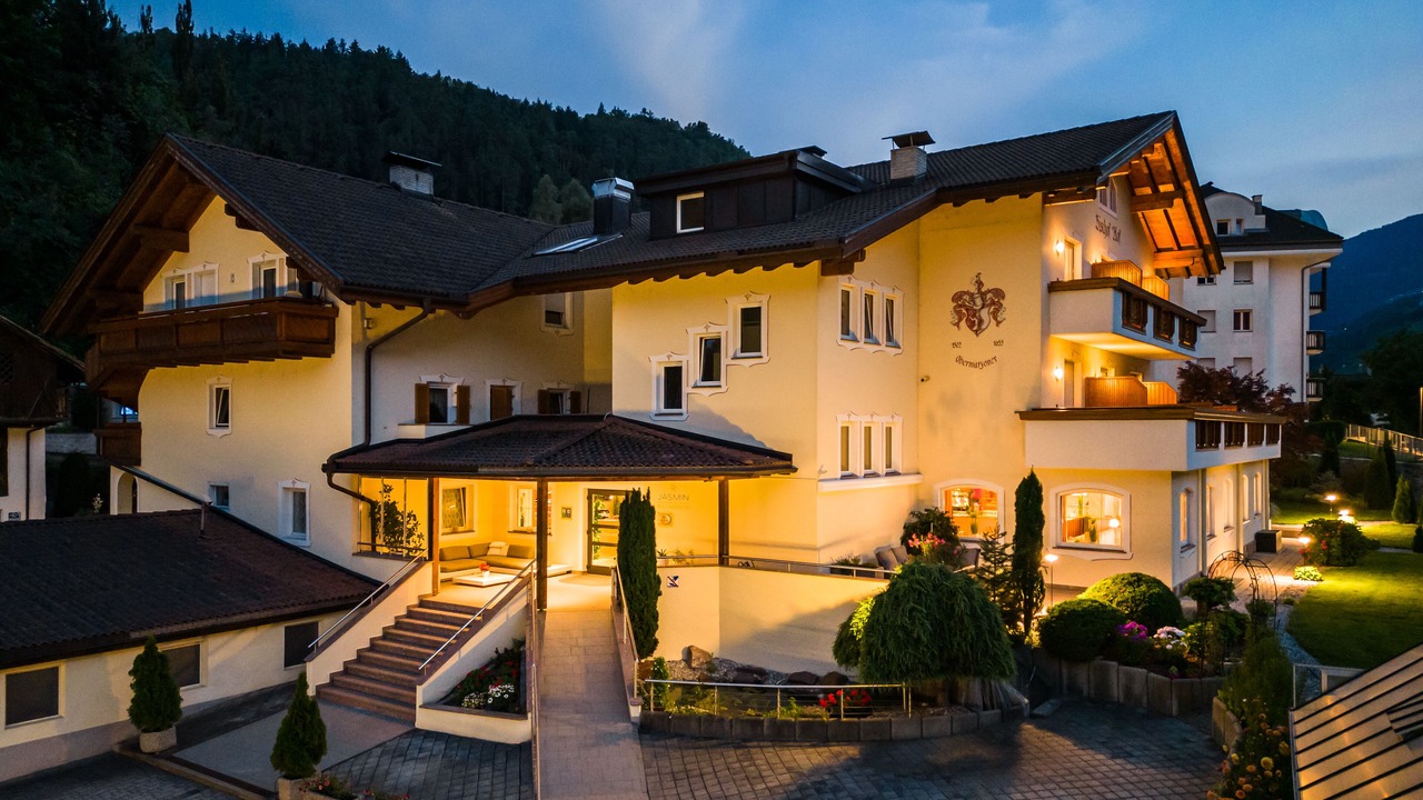 Photo of Outdoor in Albions