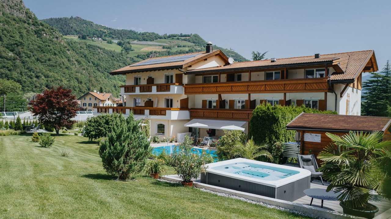 Photo of Outdoor in Albions