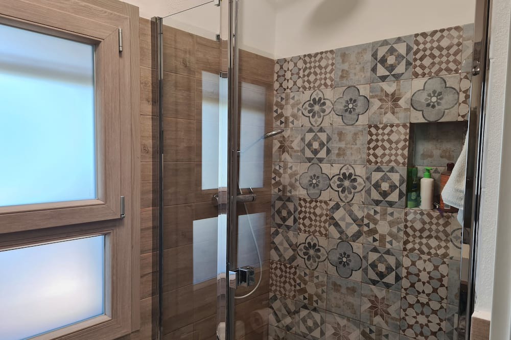 Photo of Bathroom in Ansedonia