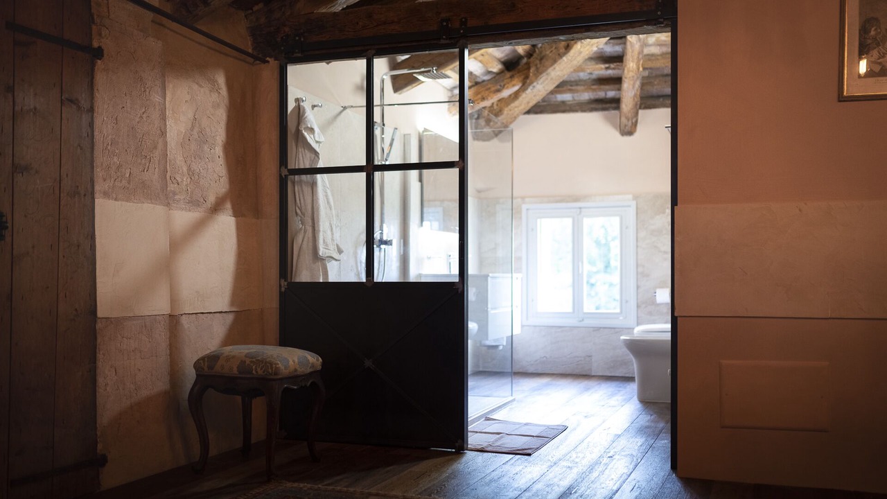 Photo of Bathroom in Varago