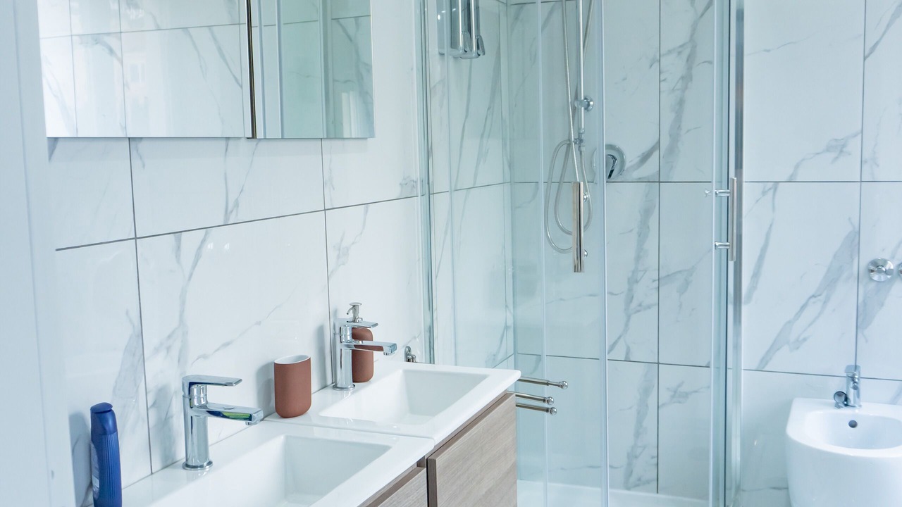 Photo of Bathroom in Naples