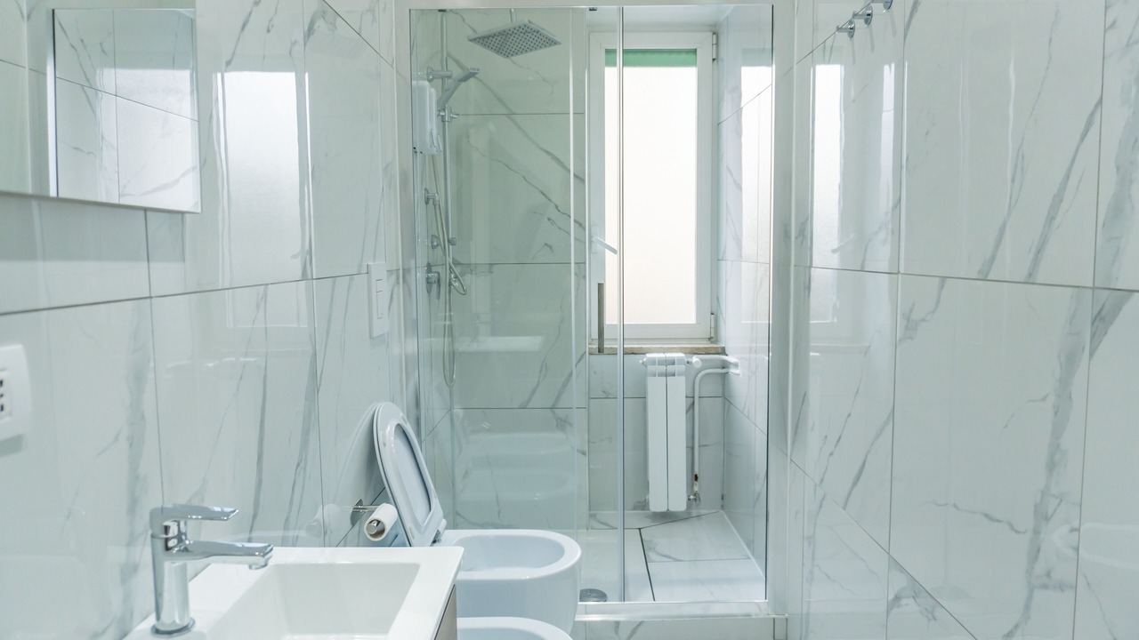 Photo of Bathroom in Naples