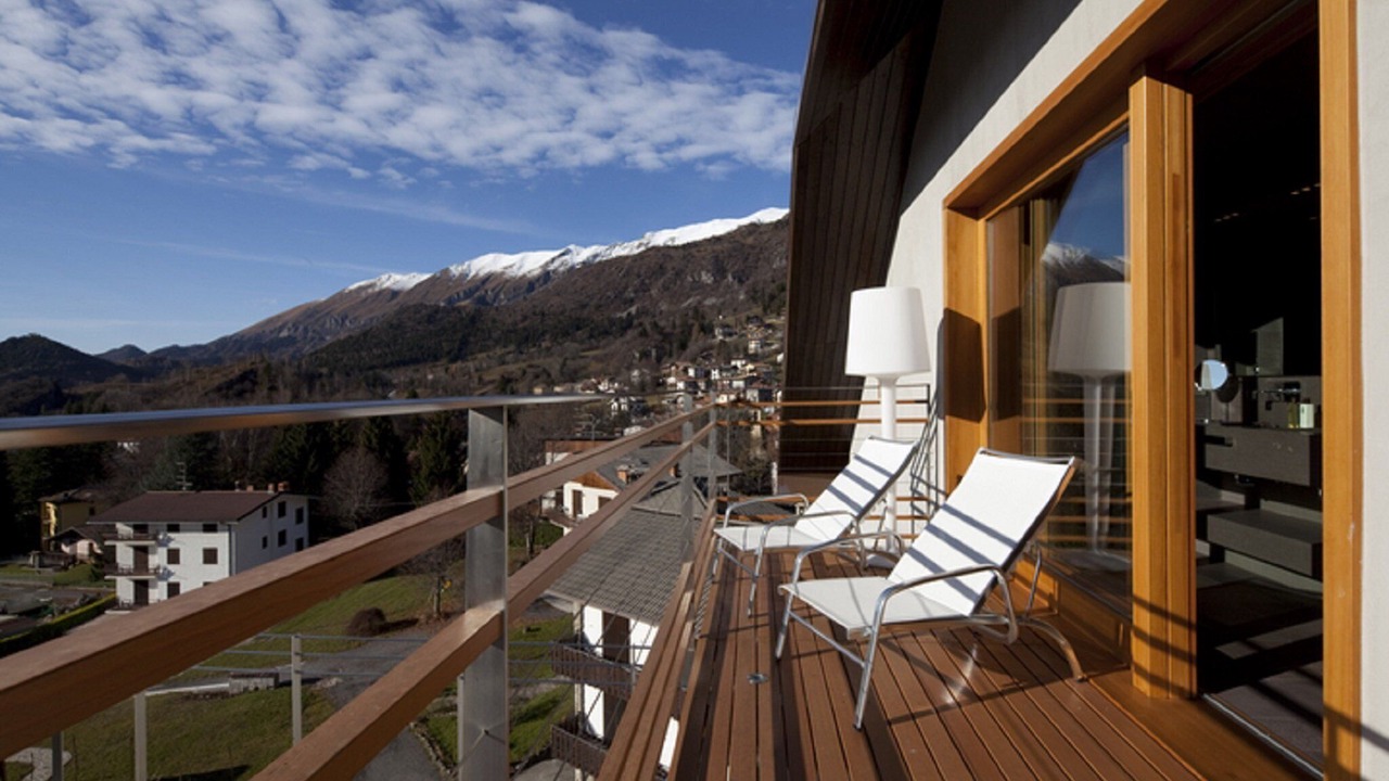 Photo of Patio Balcony in Castione della Presolana