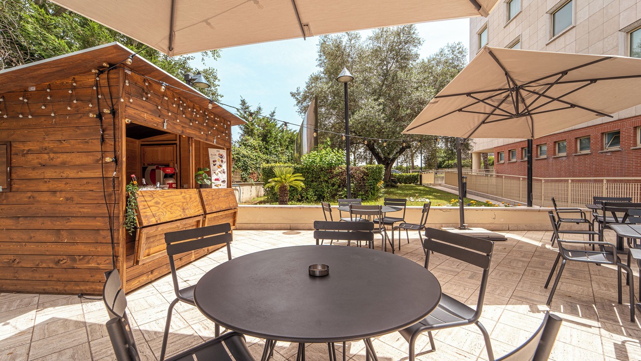 Photo of Patio Balcony in Zona IX Acqua Vergine