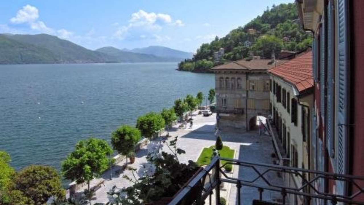Photo of Bedroom in Cannobio