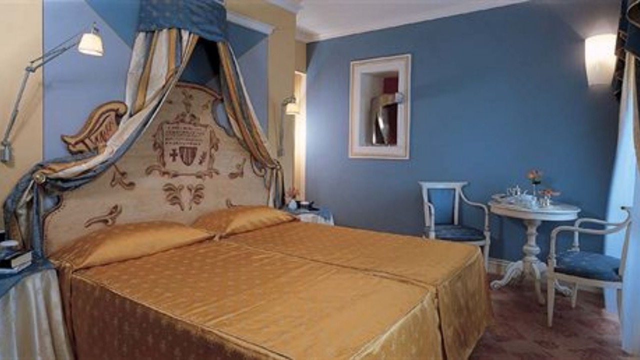 Photo of Bedroom in Cannobio