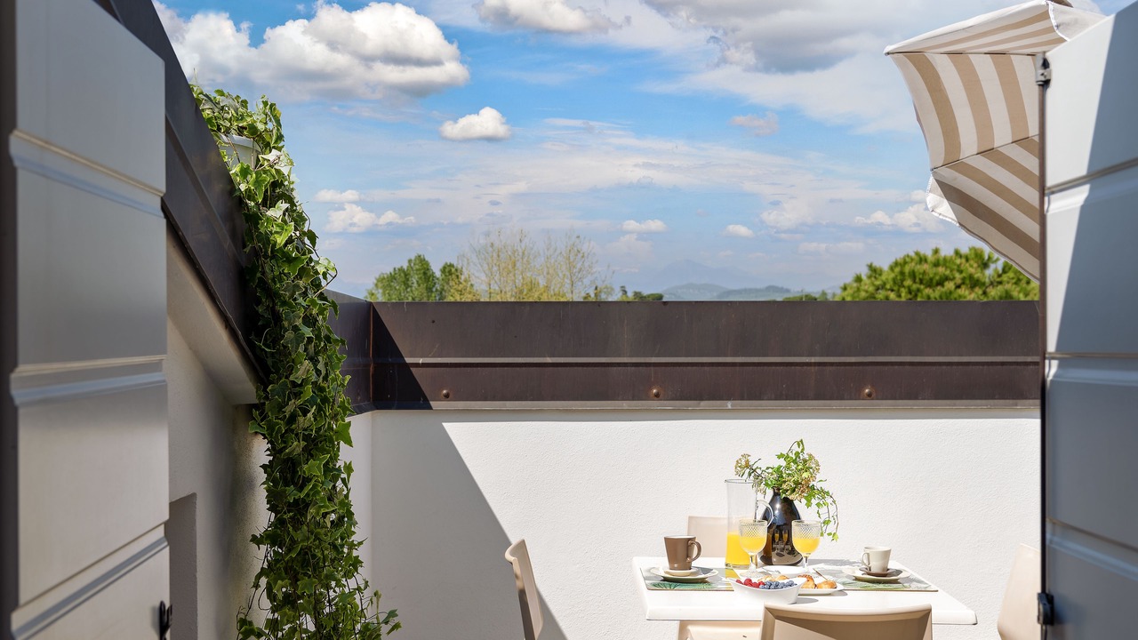 Photo of Patio Balcony in Lazise Old Town