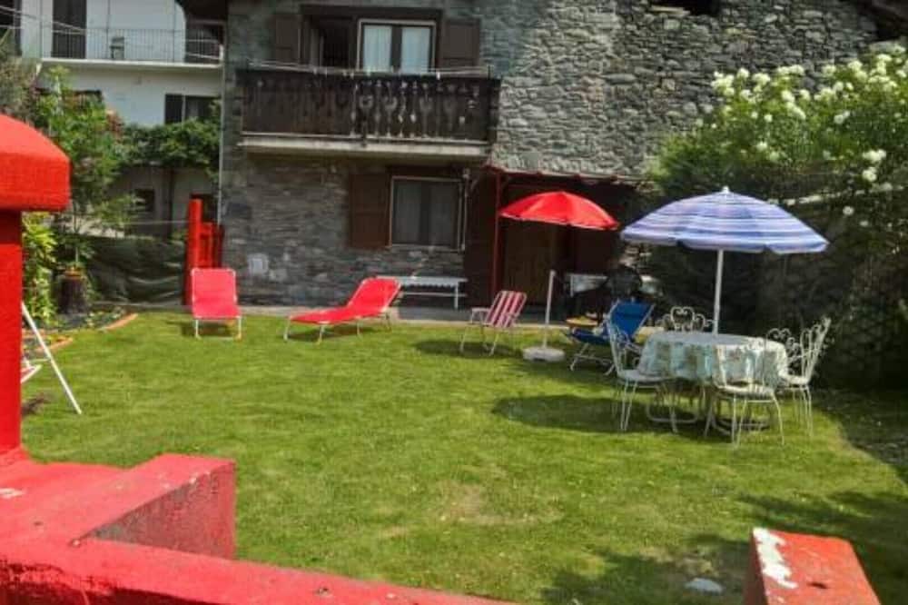 Photo of Outdoor in Montjovet