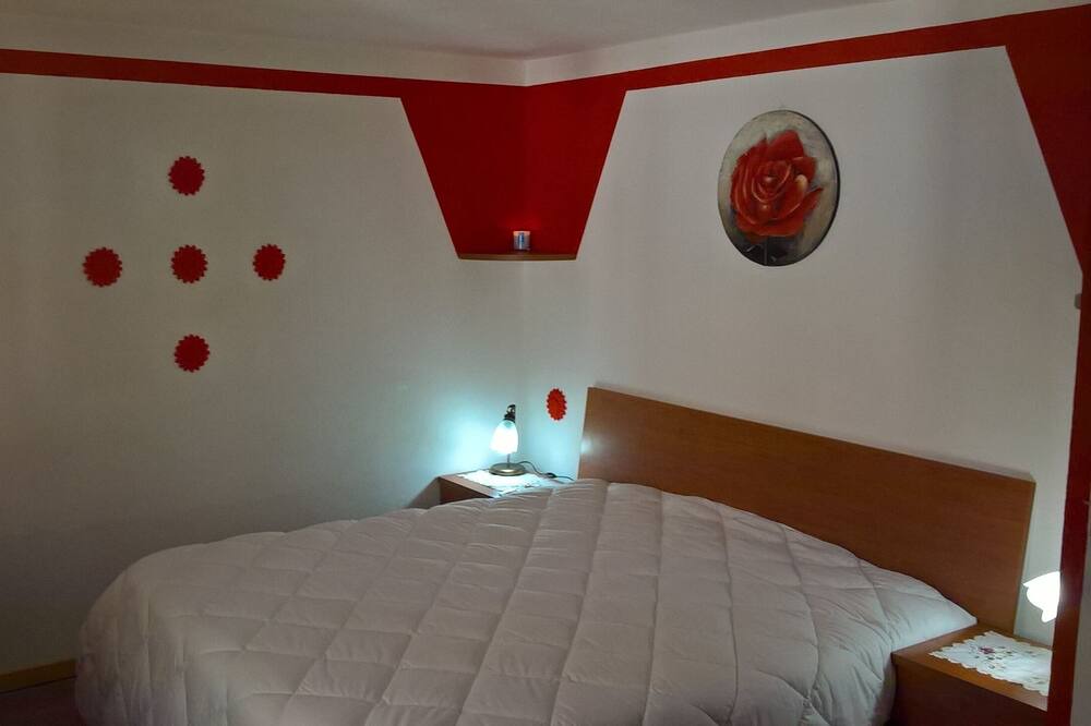 Photo of Bedroom in Montjovet