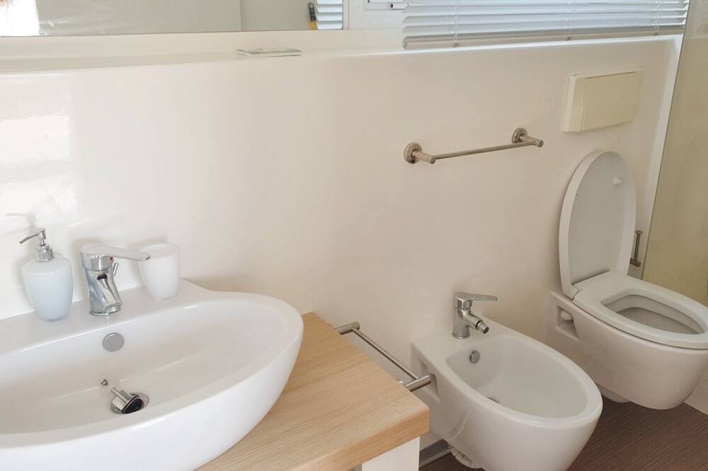 Photo of Bathroom in Lizzano