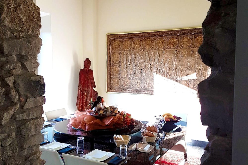 Photo of Livingroom in Gesturi