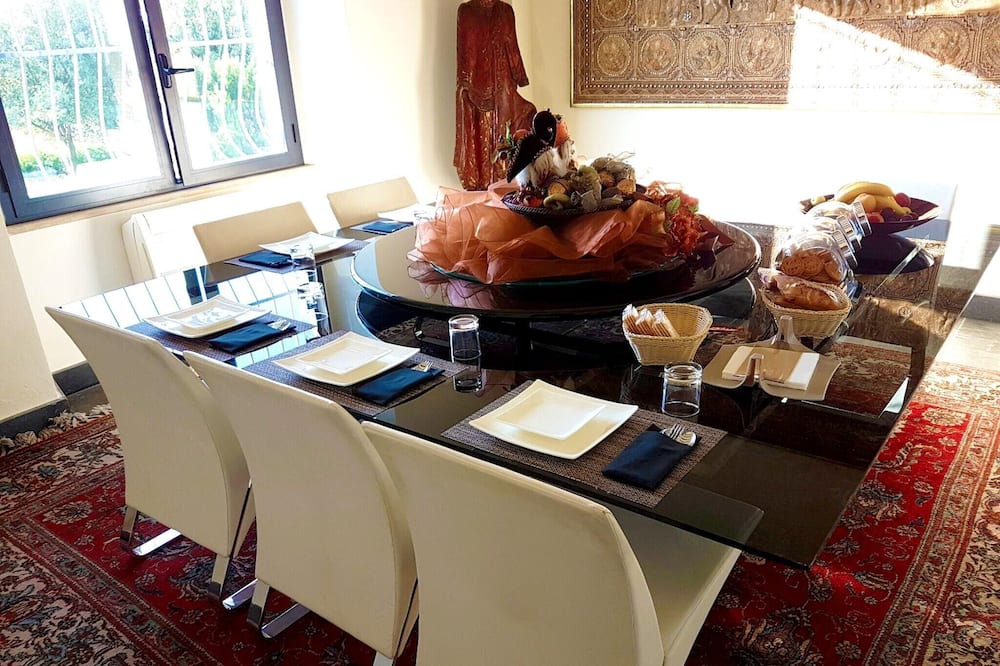 Photo of Livingroom in Gesturi