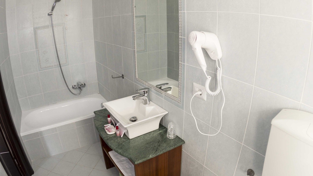 Photo of Bathroom in Montano