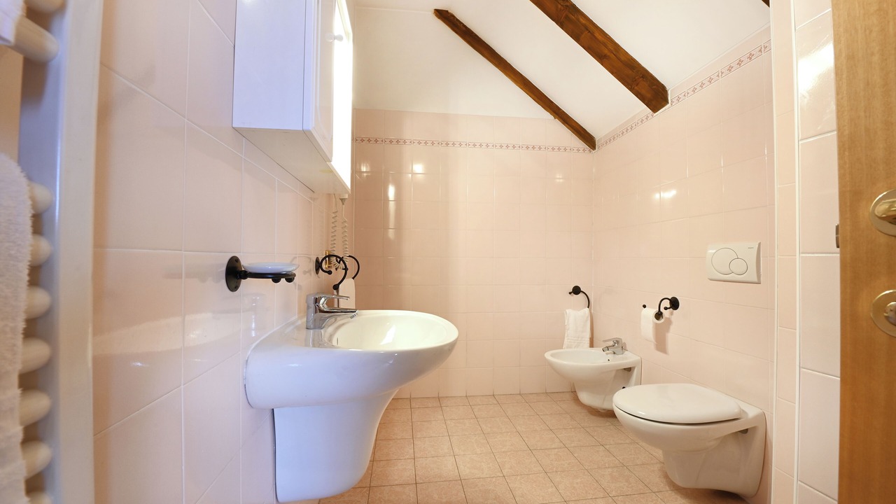 Photo of Bathroom in Domodossola