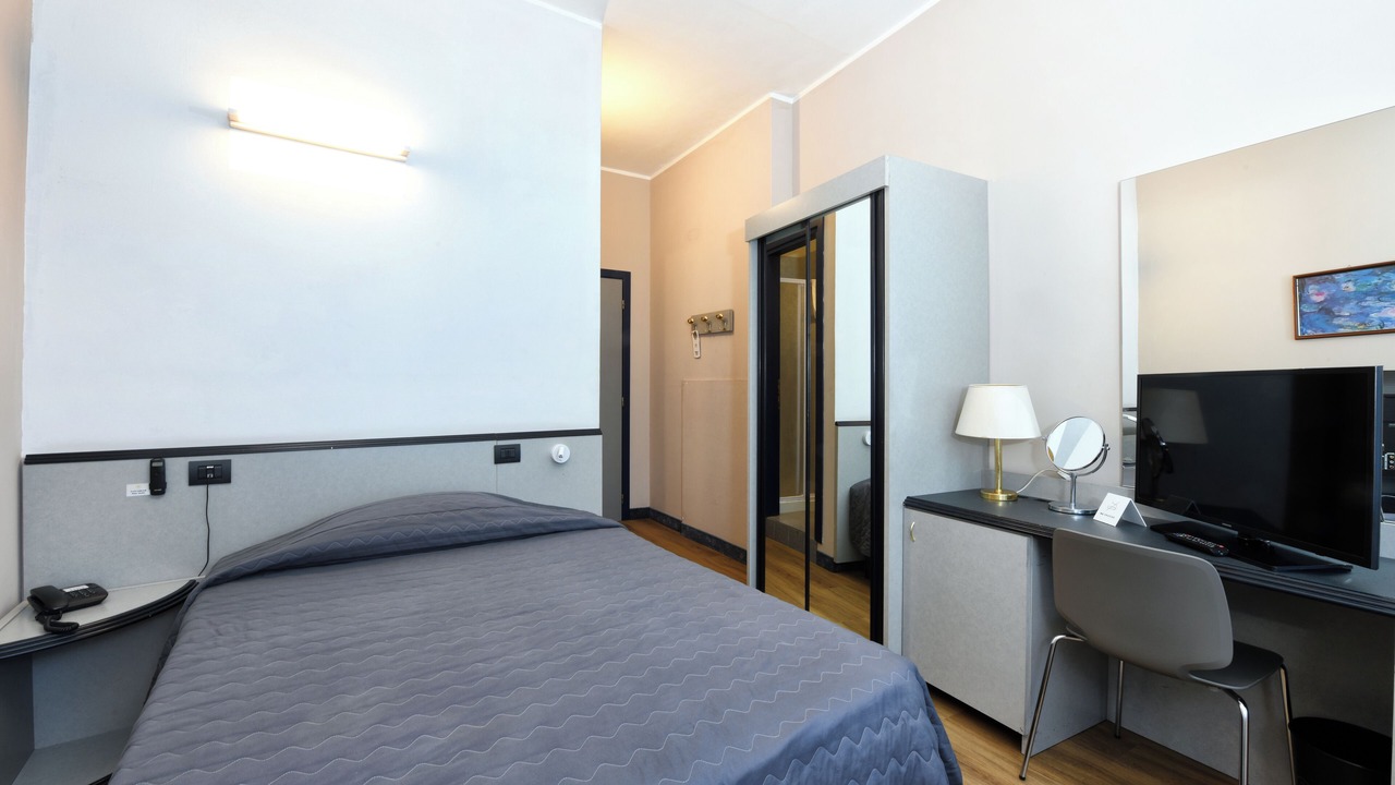 Photo of Bedroom in Domodossola