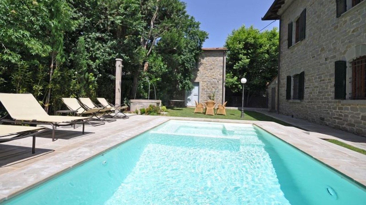 Photo of Outdoor in Camucia