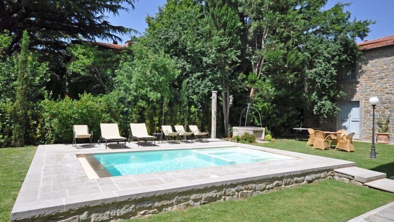 Photo of Outdoor in Camucia