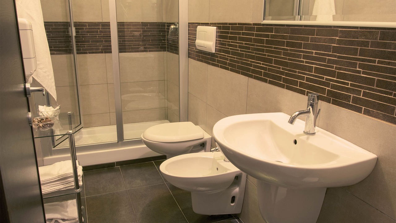 Photo of Bathroom in Eboli
