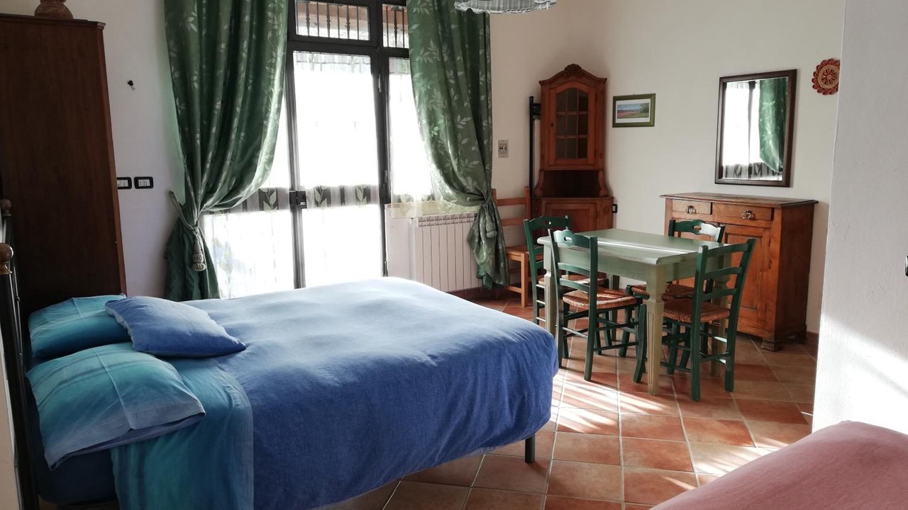 Photo of Bedroom in Lecchi in Chianti