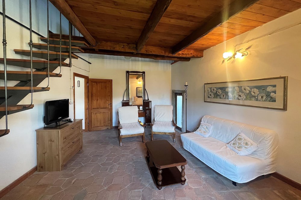 Photo of Livingroom in Argigliano