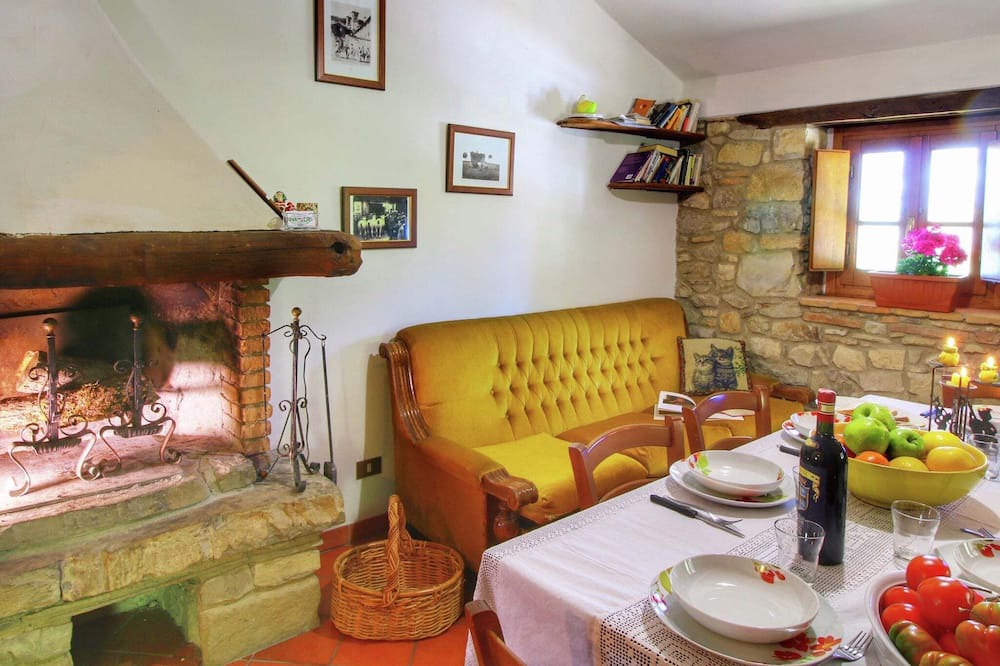 Photo of Livingroom in Ortignano Raggiolo