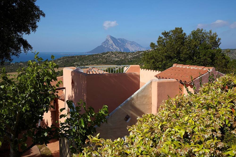 Photo of Outdoor in Tiriddo