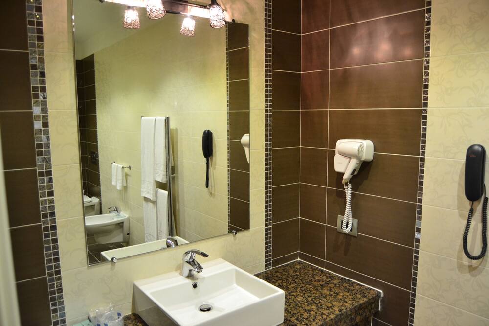Photo of Bathroom in Tortona