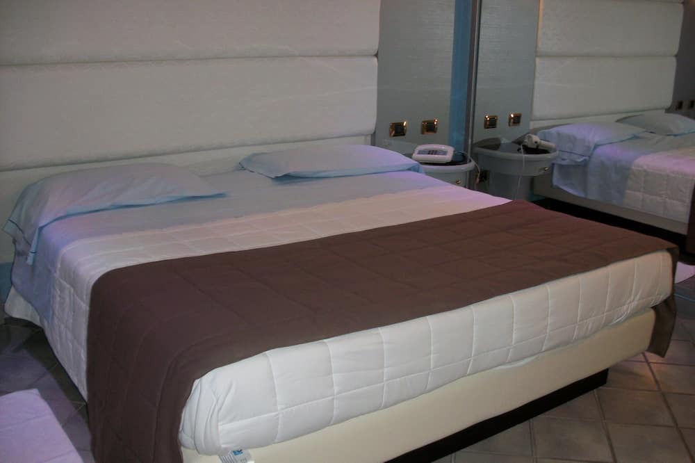Photo of Bedroom in Tortona